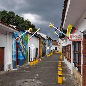 Habitación en casa particular Casa Colonial En Pleno Centro Histórico De Cali- Se Alquila La Casa Entera 10 O 11 Personas O Por Colombia